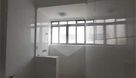 Apartamento à venda com 1 quarto em Aclimação, São Paulo, SP