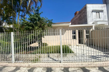 CASA TÉRREA NO CENTRO DE MOGI DAS CRUZES 193 m2— RESIDENCIAL OU COMERCIAL, 3 quartos ,1.200.000,00