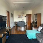 Apartamento amplo com 02 dormitórios, 01 suíte