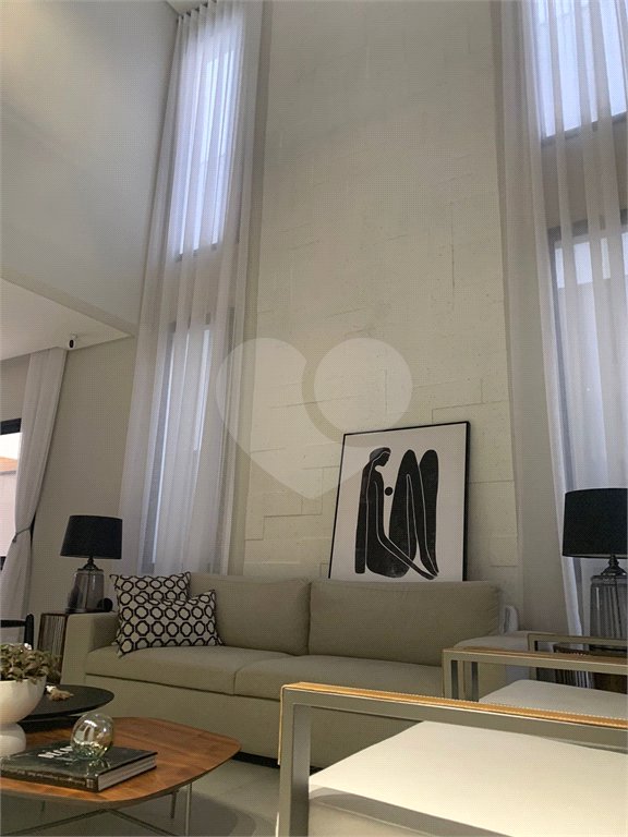 CASA À VENDA FLORADAS DA SERRA 250m², 4 DORMITORIOS SENDO 4 SUITES, 1 SUITE MASTER, 4 VAGAS SÃO JOSÉ