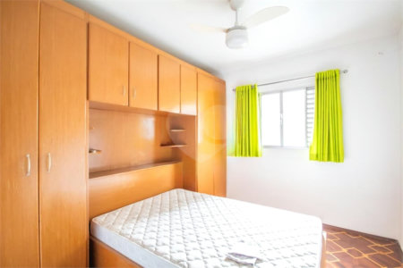 Casa à venda com 206m², 3 quartos e 2 vagas