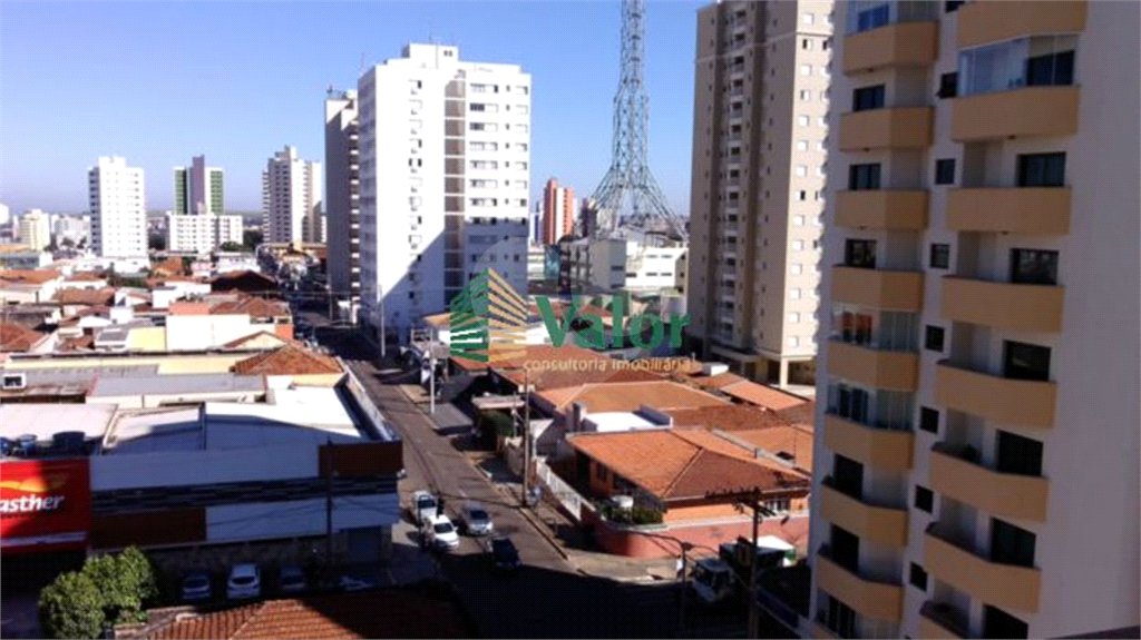 Apartamento com 3 dormitórios