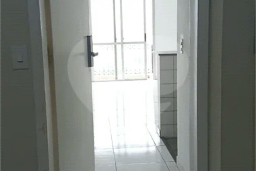 Apartamento 3 DORM, Zona Norte! PISCINA, QUADRA, PLAYGROUND E CHURRASQUEIRA. Portaria 24hs,Vaga coberta,