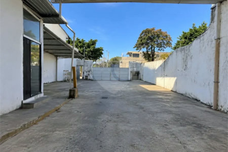 Casa 02 dormitórios para locação no Parque Novo Mundo em São Paulo/SP