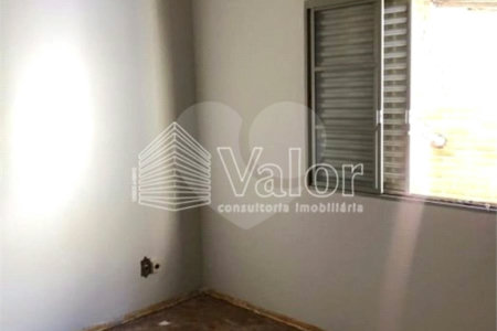 Casa térrea para venda na Vila Monteiro