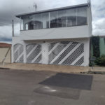 Sobrado espetacular.
