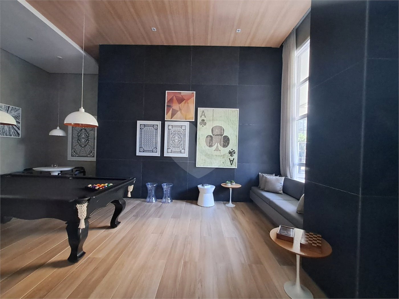 Excelente Apartamento para venda com 4 suítes, 4 vagas e lazer à venda na Vila Mariana!!
