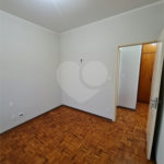 Apartamento à venda de 2 dormitórios no Edifício São José, Araraquara