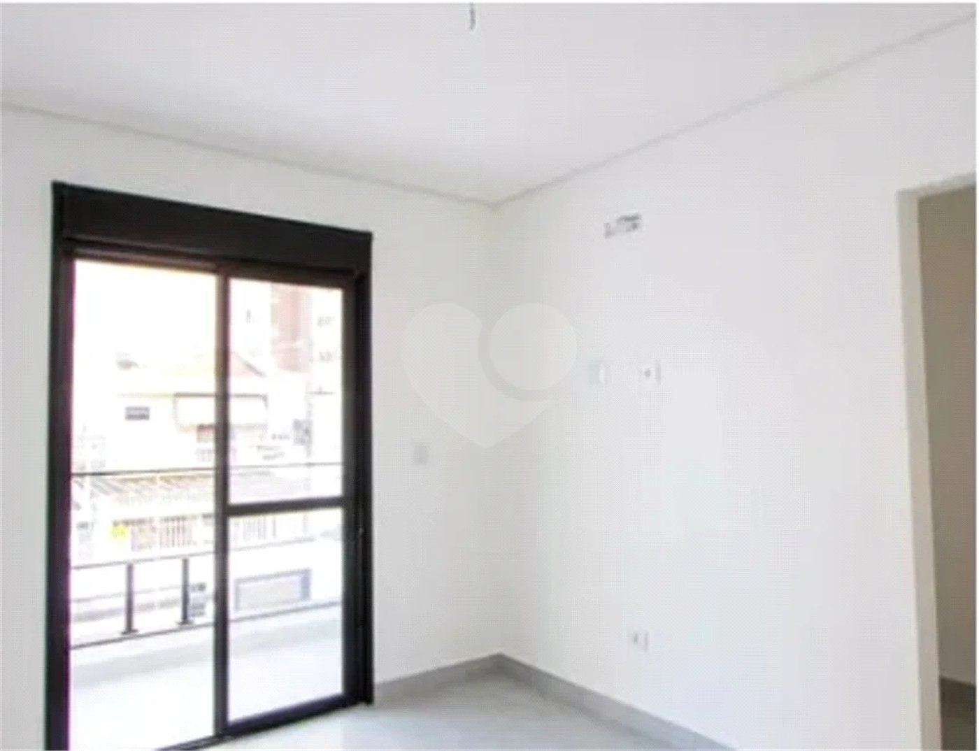 Sobrado novo , com 230m² , 3 suítes , 4 vagas de garagem , à venda no Jardim Bela Vista , em Santo André.
