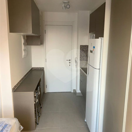 Apartamento Studio para locação no Brás de 19 metros quadrados mobiliado.