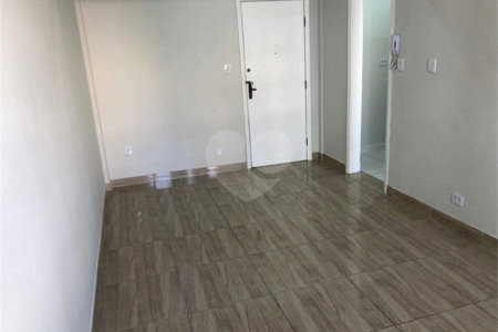 Apartamento à venda-34 m² - Bela Vista