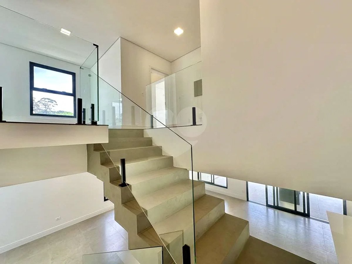 Casa em Cond. Vintage - Zero Km, 3 suítes, piscina, gourmet!