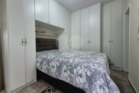 Casa de vila com 3 dormitórios sendo 2 suítes em Santana