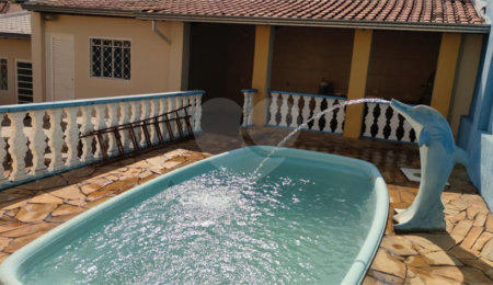 Casa à venda com 2 quartos, sendo 1 suíte,  em Jardim São Carlos, São Carlos, SP