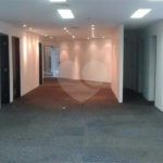 Conjunto comercial na Vila Olimpia