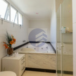Duplex à venda com 3 quartos, sendo 3 suítes, em Vila Suzana 287m²