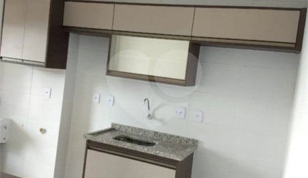 Apartamento à venda com 2 quartos em Jardim Macarengo, São Carlos, SP
