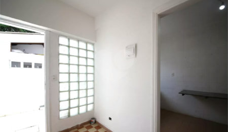 Casa à venda com 5 quartos, sendo 1 suíte, em Jardim Aeroporto, São Paulo, SP