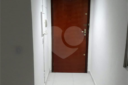 Apartamento a venda em Bras,50mts São Paulo SP