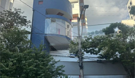 Apartamento à venda com 2 quartos em São Benedito, Poços de Caldas, MG