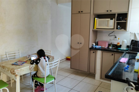 Casa à Venda – 4 Quartos, 1 Suíte – Vila Prado