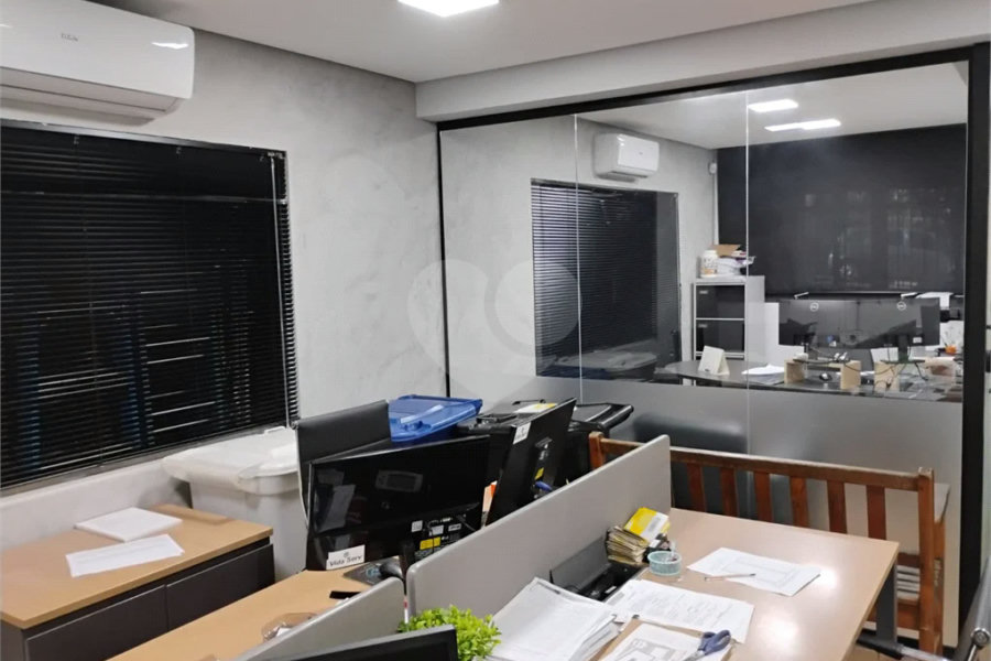 Excelente sobrado/prédio comercial próximo ao Aeroporto de Congonhas!
