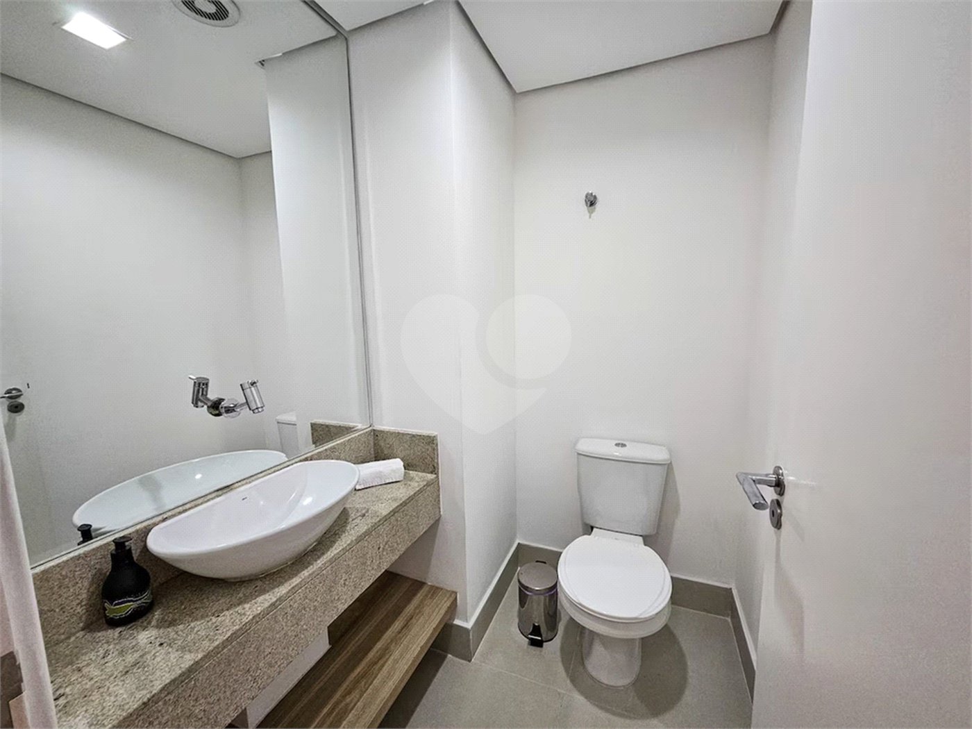 Na Mooca á venda Apartamento / Studio com 51m² 1 dormitório e 1 vaga.