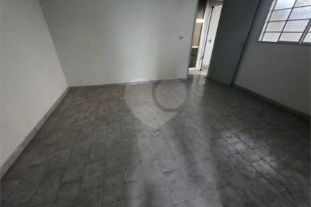 Casa Térrea à venda Jd. Nova São Carlos, 2 dormitórios
