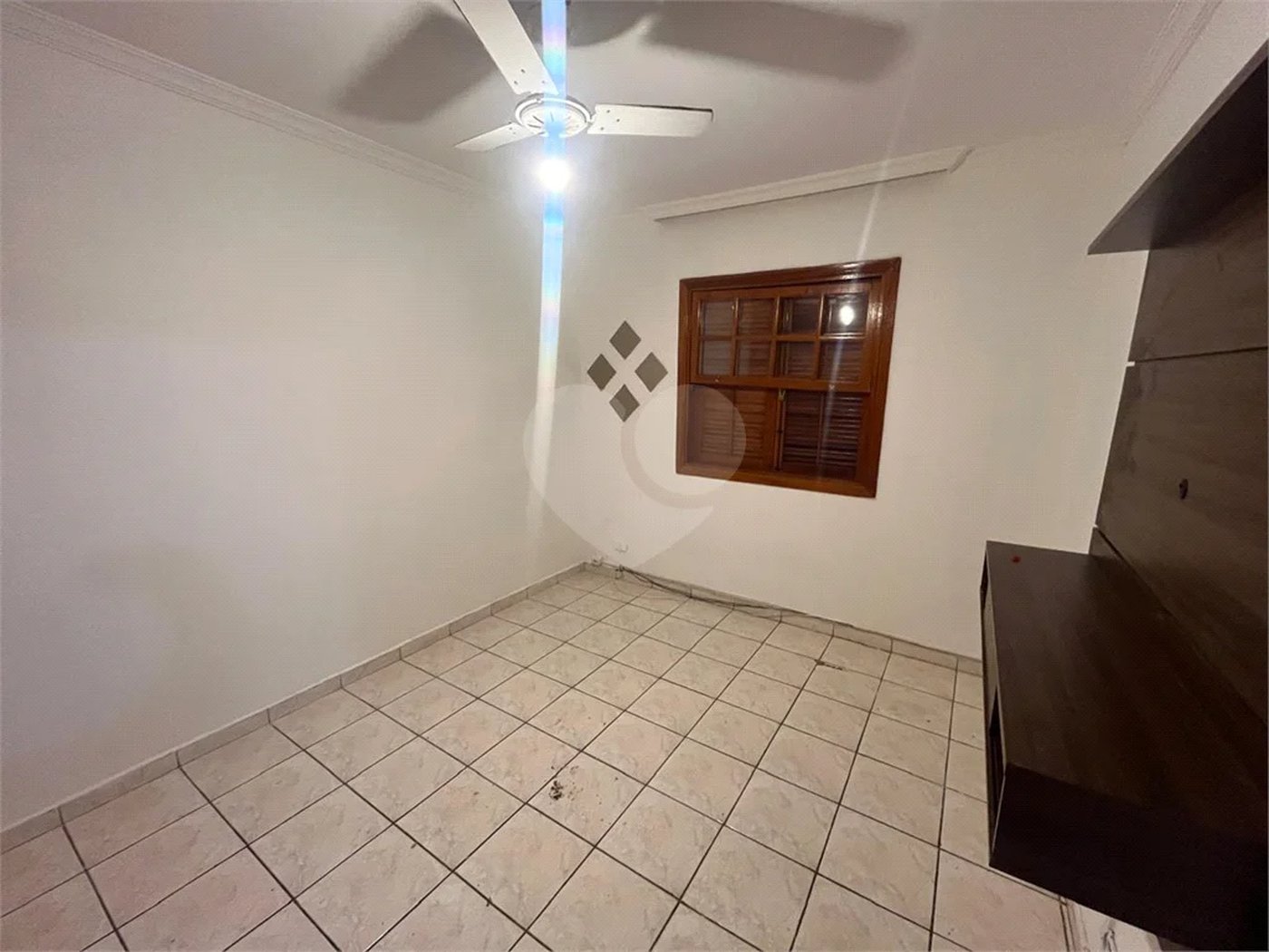 Casa Assobradada à Venda – Conforto, Excelente Acabamento e Localização Central