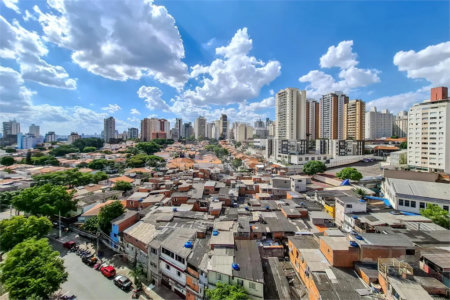 Apartamento de 117m2 com 3 dormitórios e 1 vaga na Vila Mariana