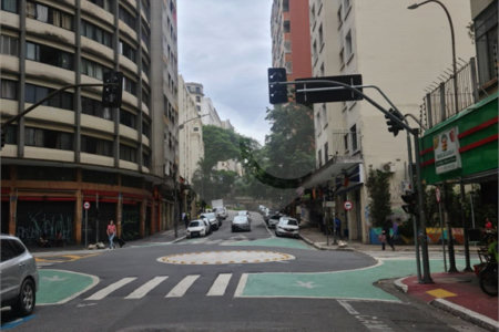 Apartamento bem localizado-centro