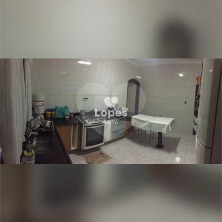 SOBRADO A VENDA, BAIRRO PARQUE DOS IPÊS, 3 DORMITORIOS 1 SENDO SUITE, 2 VAGAS DE GARAGEM, SJC/SP