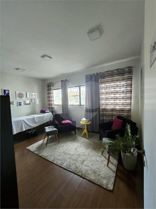 Sobrado à venda com 3 quartos, sendo 1 suíte, em Chácara Santo Antônio, São Paulo, SP