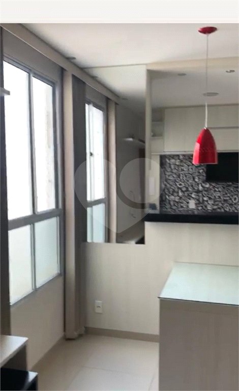 Apartamento no Condomínio Monte Logan.