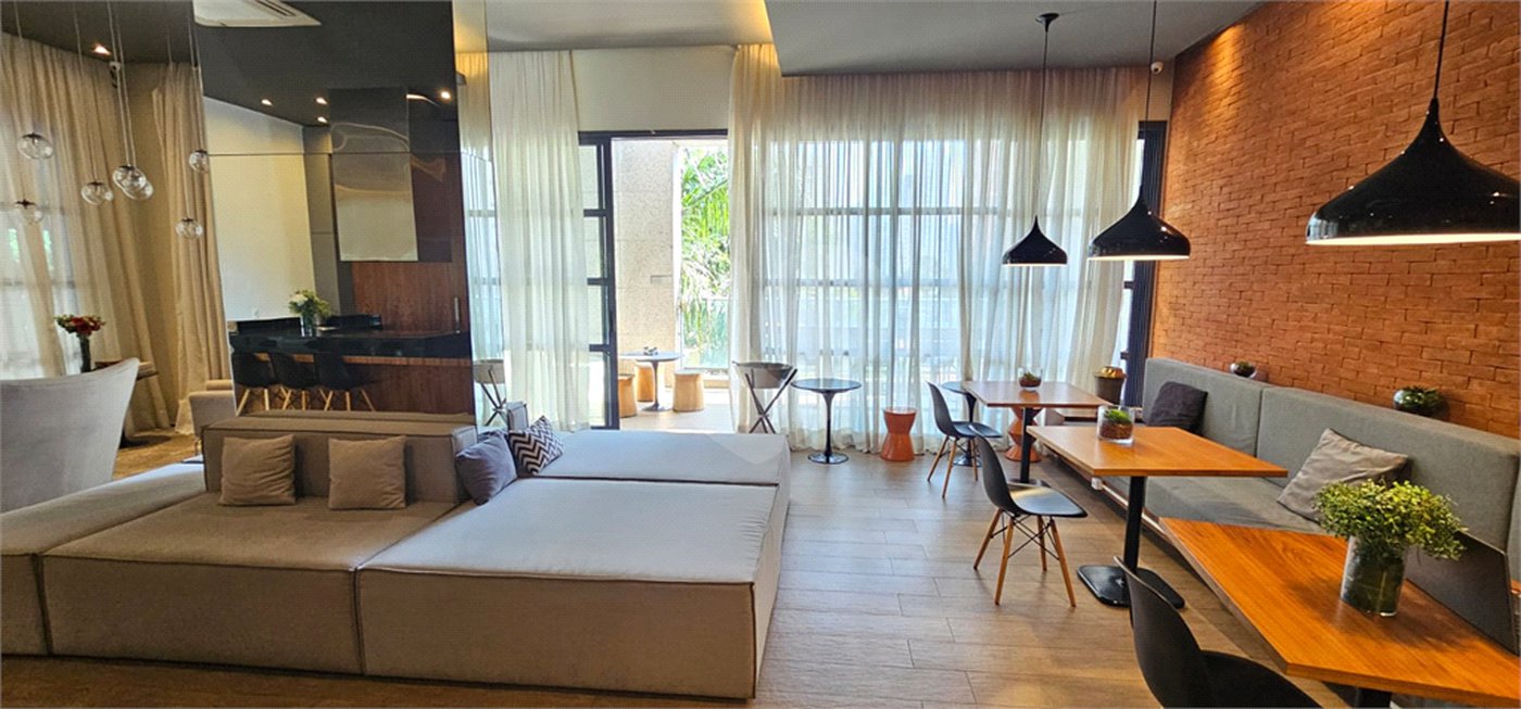 Apartamento Itaim Bibi São Paulo Vista Espetacular em Andar Alto com Varanda