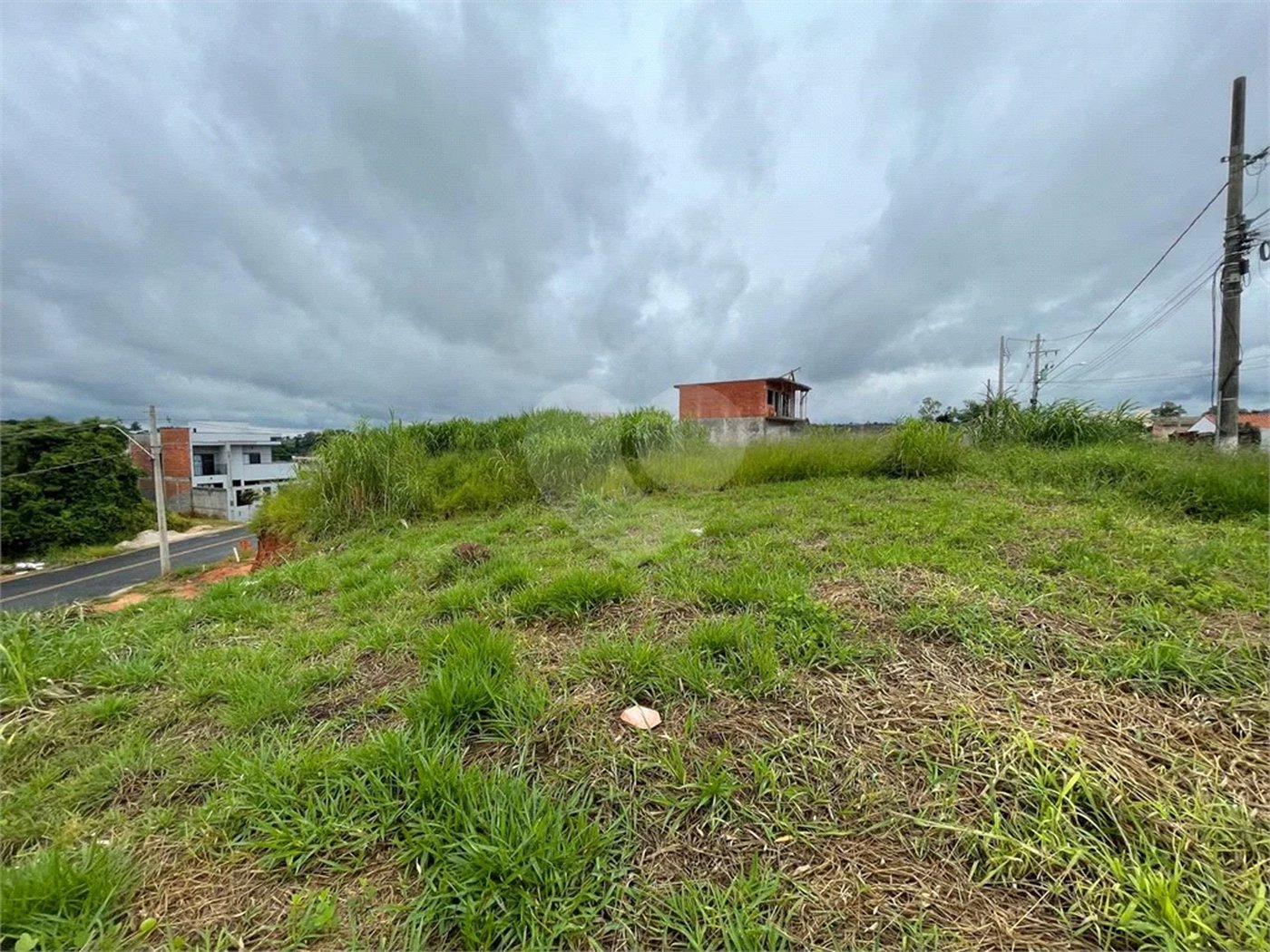 Terreno à venda no condomínio Vila Rea, Louveira - SP