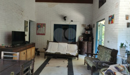 Casa à venda com 2 quartos, sendo 1 suíte, em Costa do Sol, Bertioga, SP