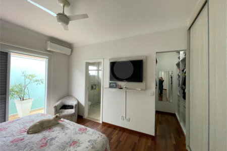 Casa à venda com 3 quartos, sendo 1 suíte,  em Picollo Villaggio, Louveira, SP
