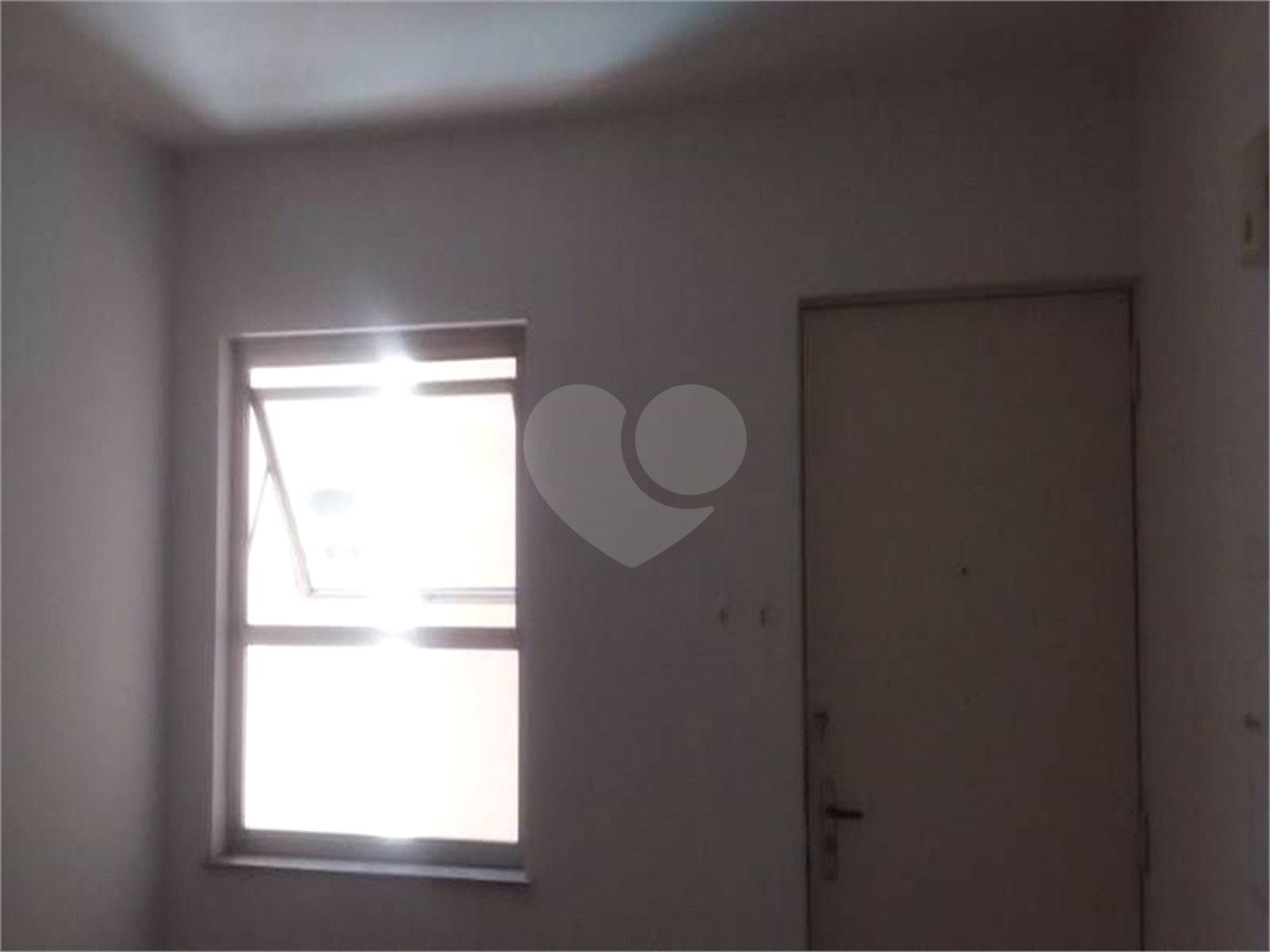 APARTAMENTO 02 DORM 01 VAGA PARA VENDA E/OU LOCAÇÃO NO PARAÍSO