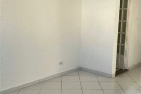 Casa à venda com 2 quartos no condomínio Refugio Canta Galo, Cotia - SP