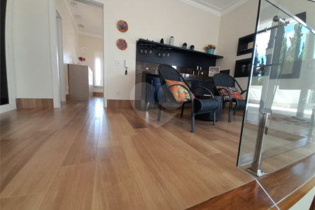 Casa à Venda no Condomínio Damha III – Elegância e Conforto para sua Família