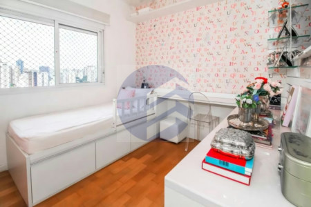 Exclusivo Apartamento de Alto Padrão no Sollo Vila Romana