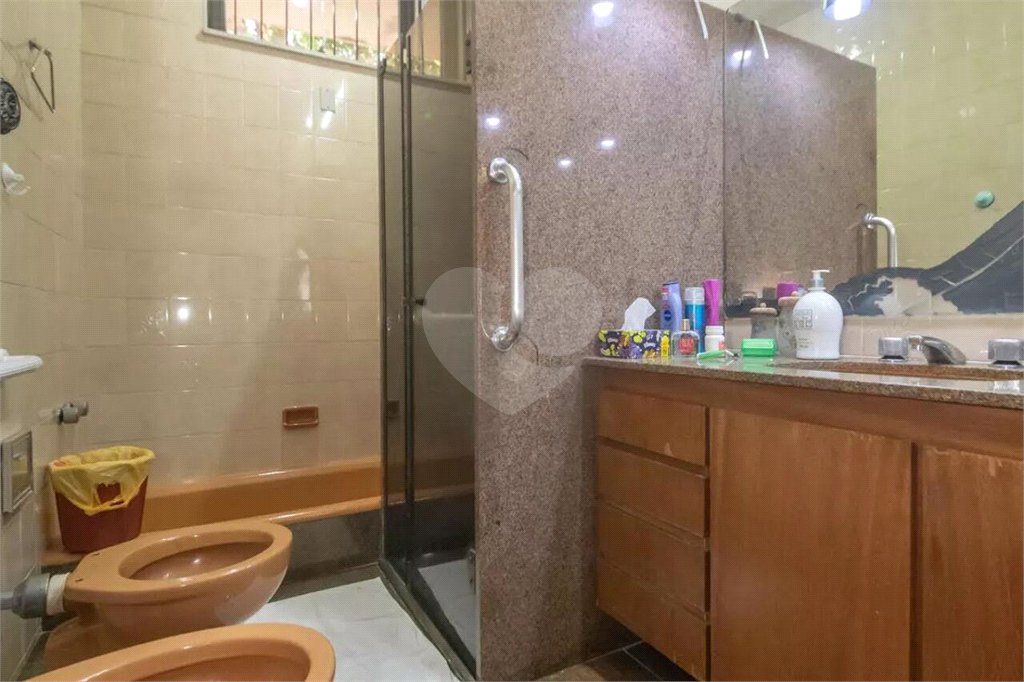 Casa Alto Padrão.Localização excelente. Venha conhecer. Agende uma visita.