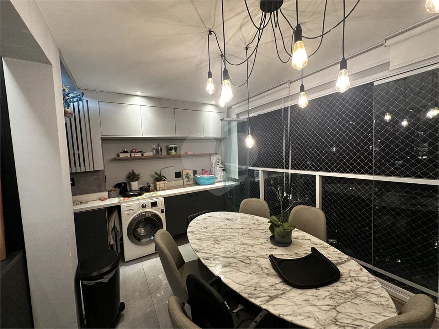 Apartamento para alugar com 2 quartos, sendo 1 suíte, em Chácara Flora, São Paulo, SP