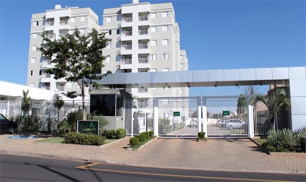 Apartamento térreo no condomínio Vancouver em Araraquara/SP.