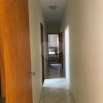 Casa térrea no Douradinho.