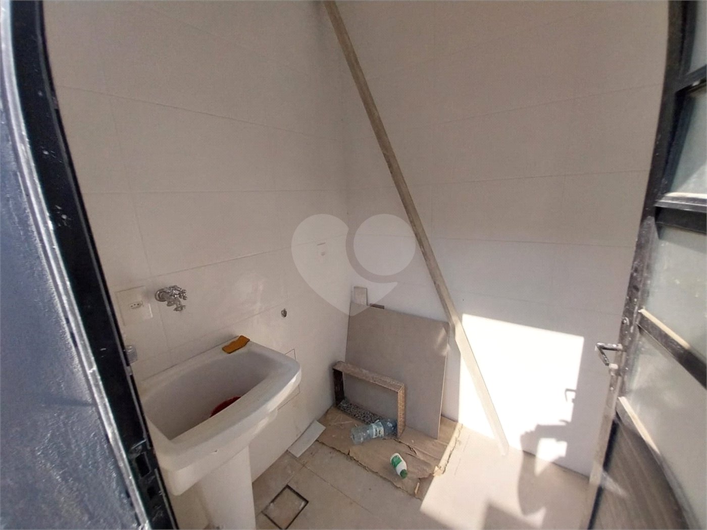 CASA A VENDA NO RESIDENCIAL CAPIVARI EM LOUVEIRA
