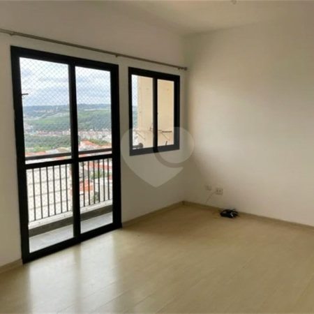 Apartamento para locação em Valinhos -SP 3 quartos, 1 banheiro, 1 vaga.