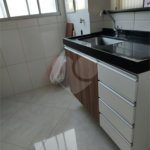 Apartamento no condomínio Monte Everest dispondo de 48m²