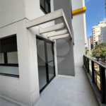 Apartamento aconchegante com terraço e sacada